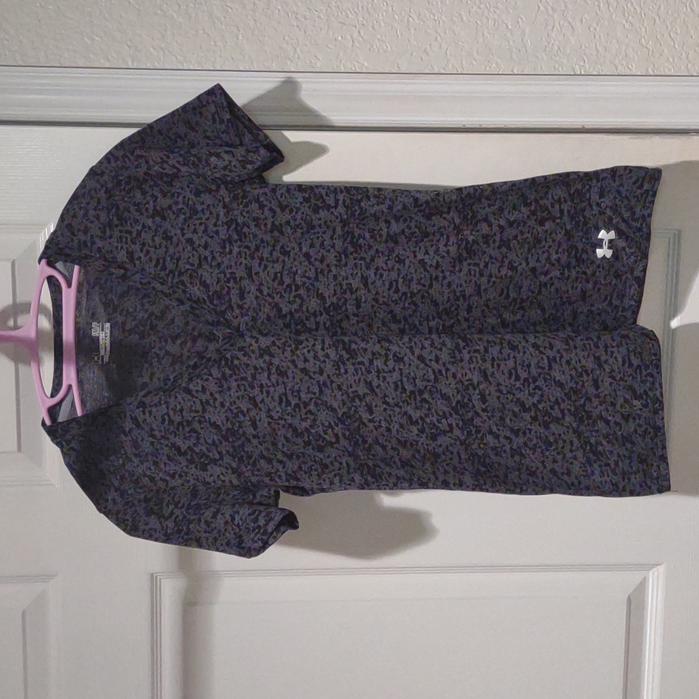 Under Armour T-shirt